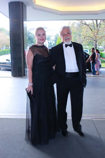 BEGÜM YURTTAŞ VE BATUHAN GÜNEŞ EVLENDİ