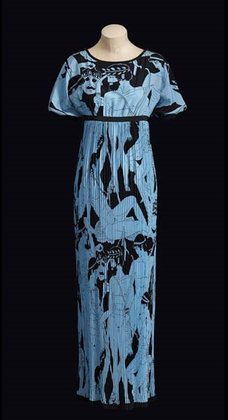 YVES SAINT LAURENT: TARİHİN EN RADİKAL VE ETKİLEYİCİ TASARIMCISI 