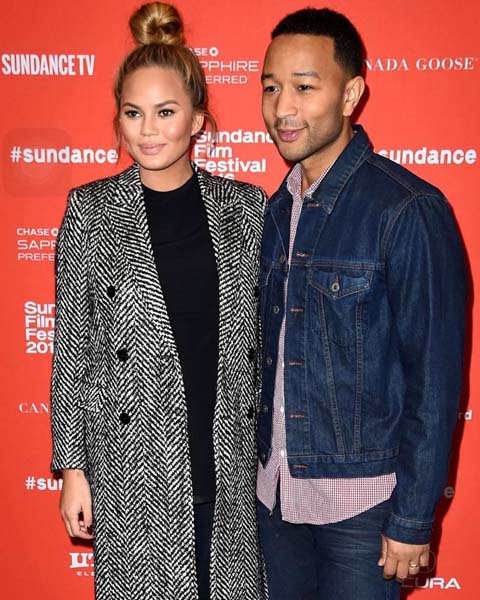 ÜNLÜLER DÜNYASININ EN SEMPATİK ÇİFTİ: JOHN & CHRISSY