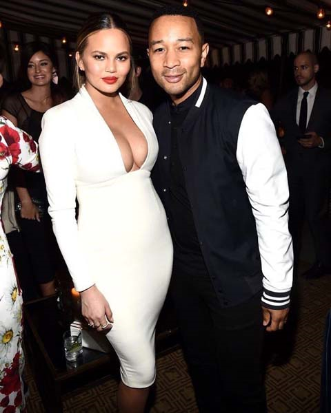 ÜNLÜLER DÜNYASININ EN SEMPATİK ÇİFTİ: JOHN & CHRISSY