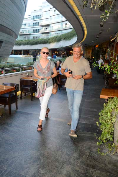 ATABARUT ÇİFTİ ALIŞVERİŞTE