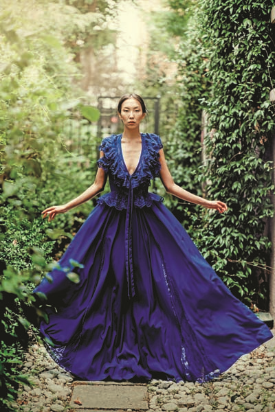 ÖZLEM SÜERLE MODA HAFTASINA DOĞRU