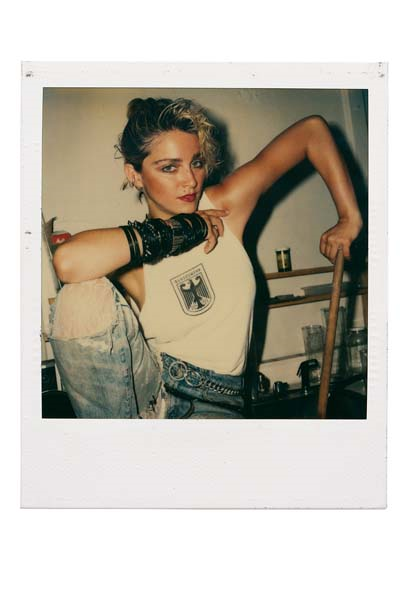 BİR İKONUN DOĞUŞUNA TANIKLIK EDEN FOTOĞRAFLAR