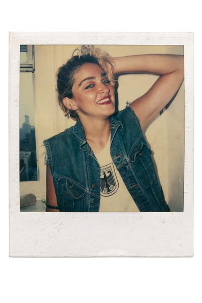 BİR İKONUN DOĞUŞUNA TANIKLIK EDEN FOTOĞRAFLAR