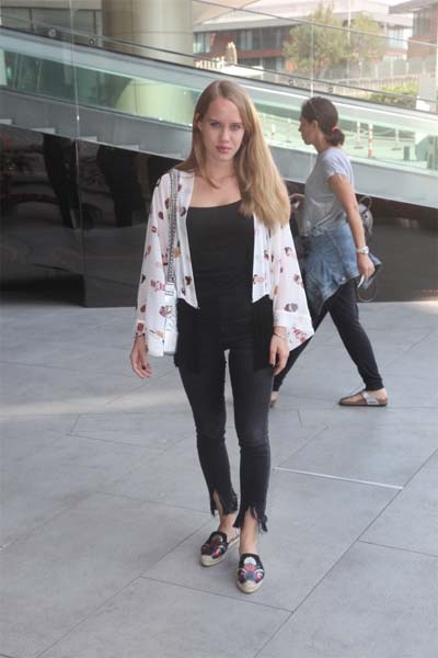 HER ZAMANKİ GİBİ SADE