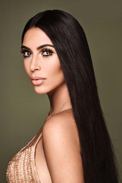 KIM KARDASHIANIN DİLEK HANİF İMZALI ELBİSESİ