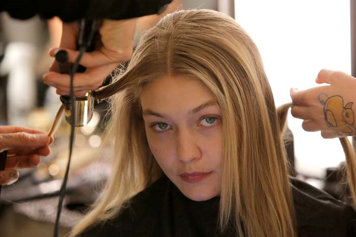 PODYUMLARIN VAZGEÇİLMEZİ: GIGI HADID