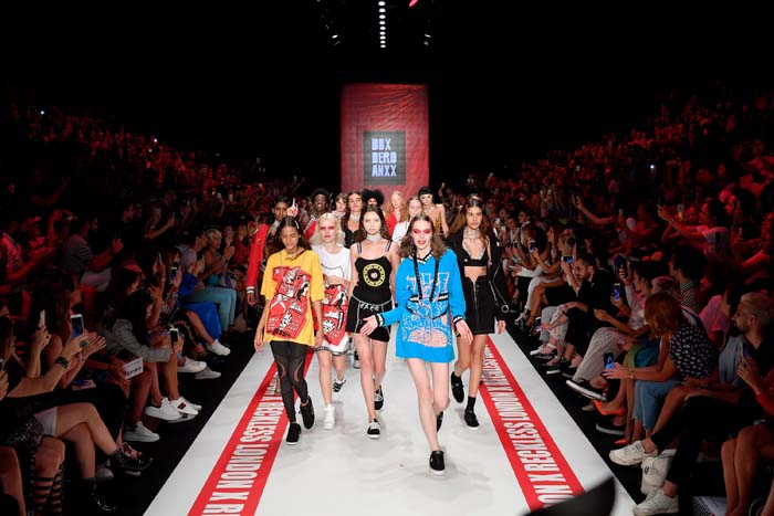 MBFWIDA 3. GÜN DEFİLELERİ