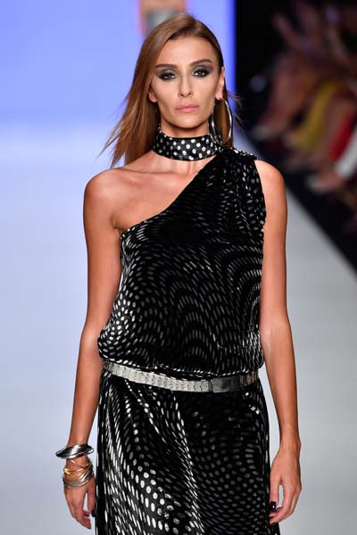 MBFWIDA 3. GÜN DEFİLELERİ