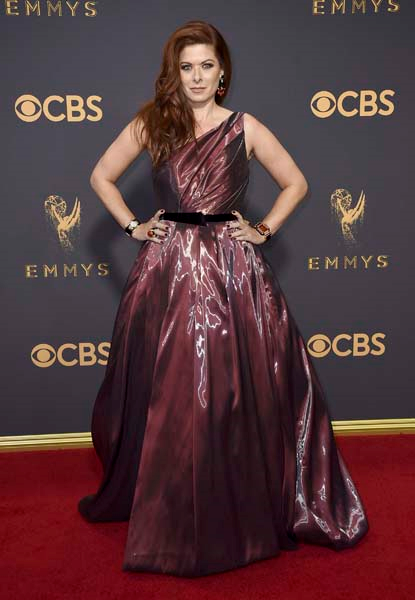 2017 EMMY ÖDÜLLERİ KIRMIZI HALI