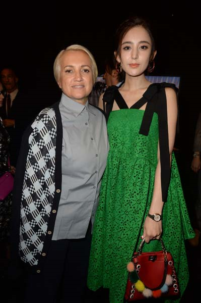 FENDI DEFİLESİNDE KİMLER VARDI