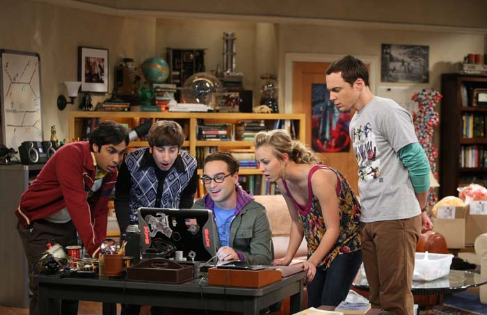 THE BIG BANG THEORY GERİ DÖNDÜ!