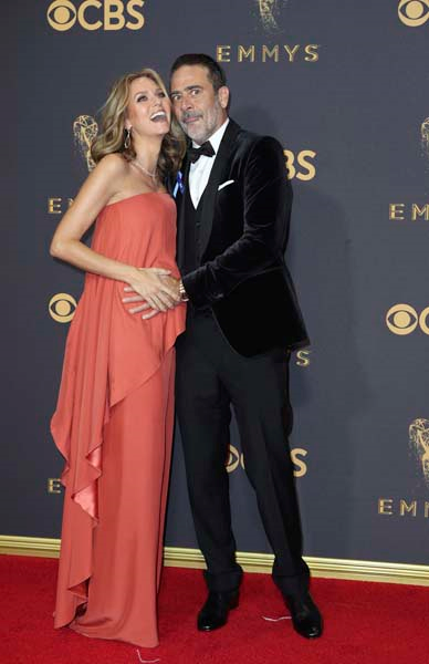 BEBEĞİN CİNSİYETİNİ AĞZINDAN KAÇIRDI