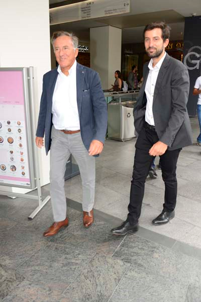 BABA OĞUL ÖĞLE YEMEĞİ YEDİ