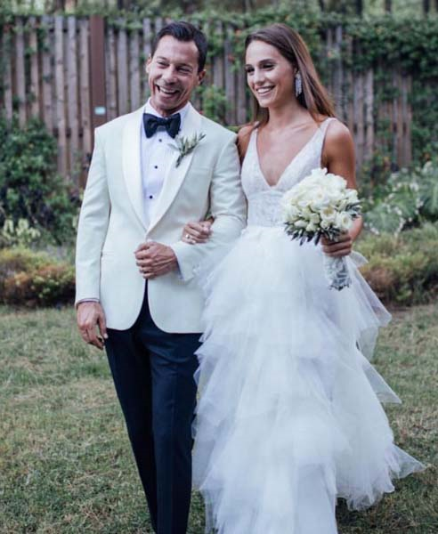 EMRE KÜTÜK VE ECE KAMÇILI EVLENDİ