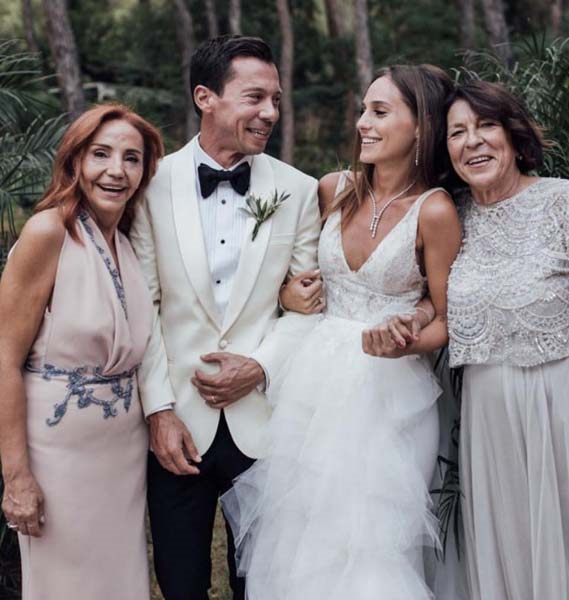 EMRE KÜTÜK VE ECE KAMÇILI EVLENDİ