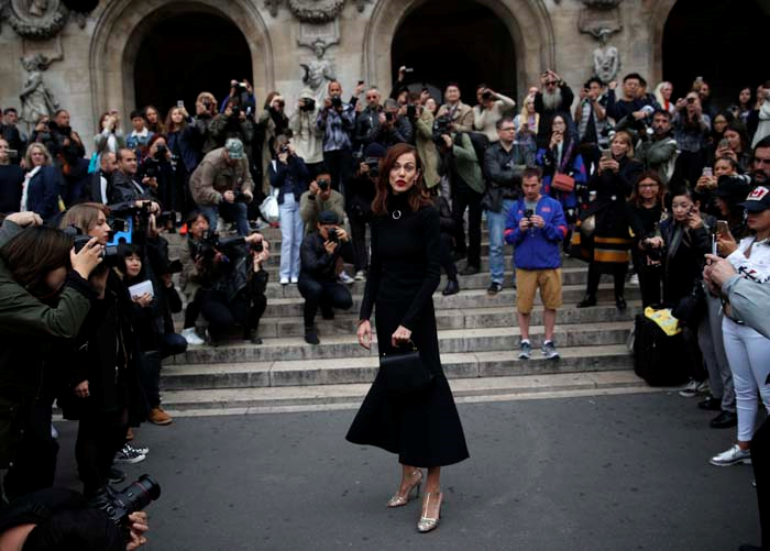 STELLA MCCARTNEY DEFİLESİNİ İZLEYENLER