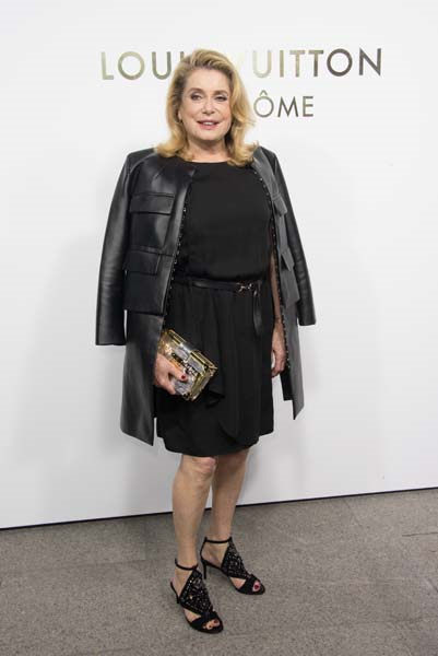 PARİSTE BUTİK AÇILIŞI