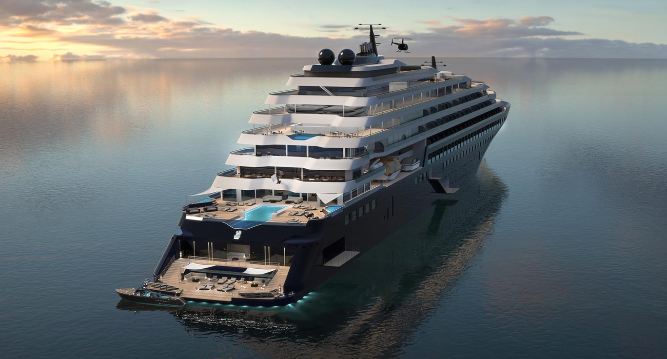 RITZ CARLTON GEMİSİ DENİZE İNİYOR