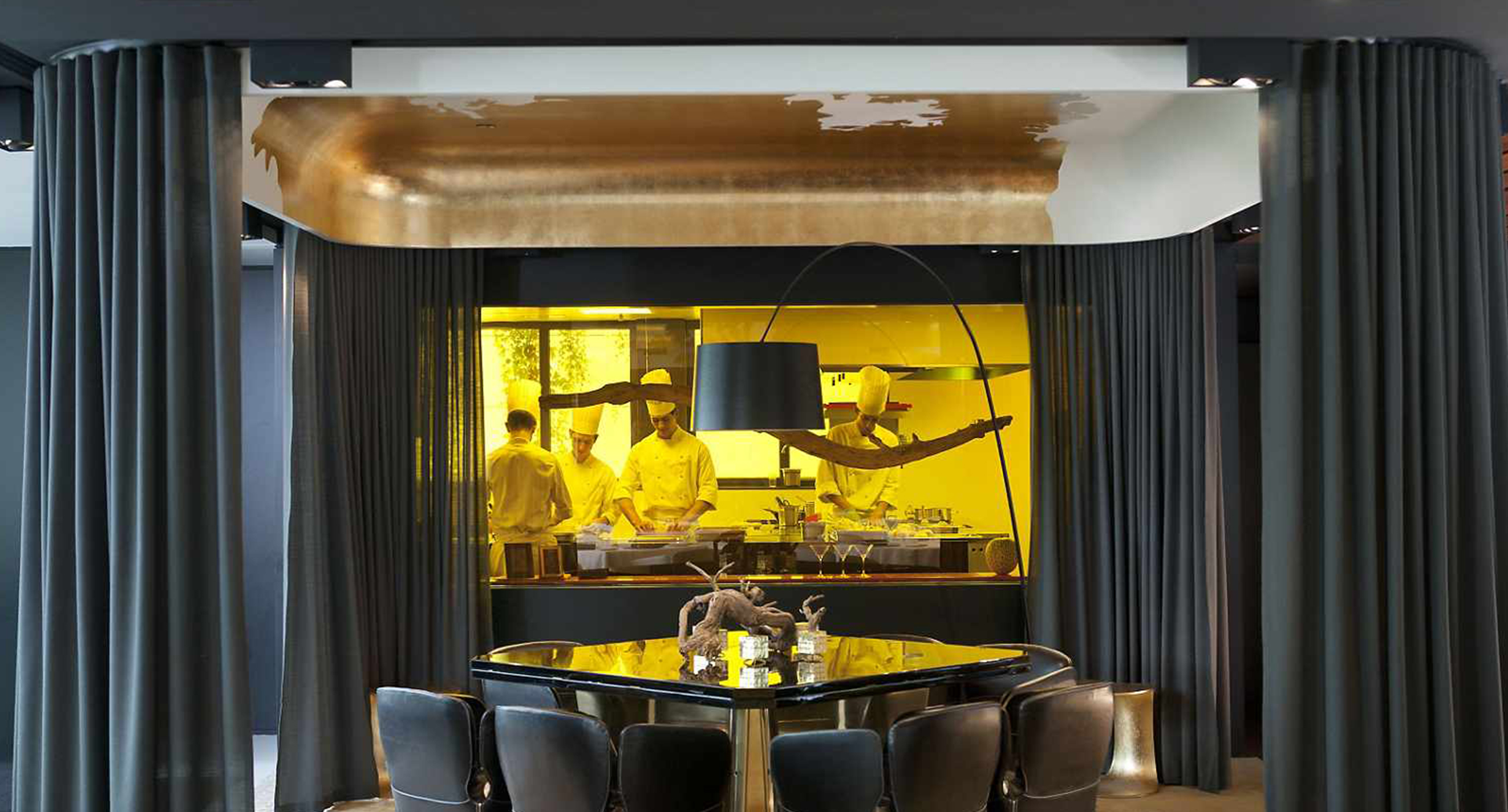 BU RESTORANIN MENÜSÜ FİLMLERE ADANDI