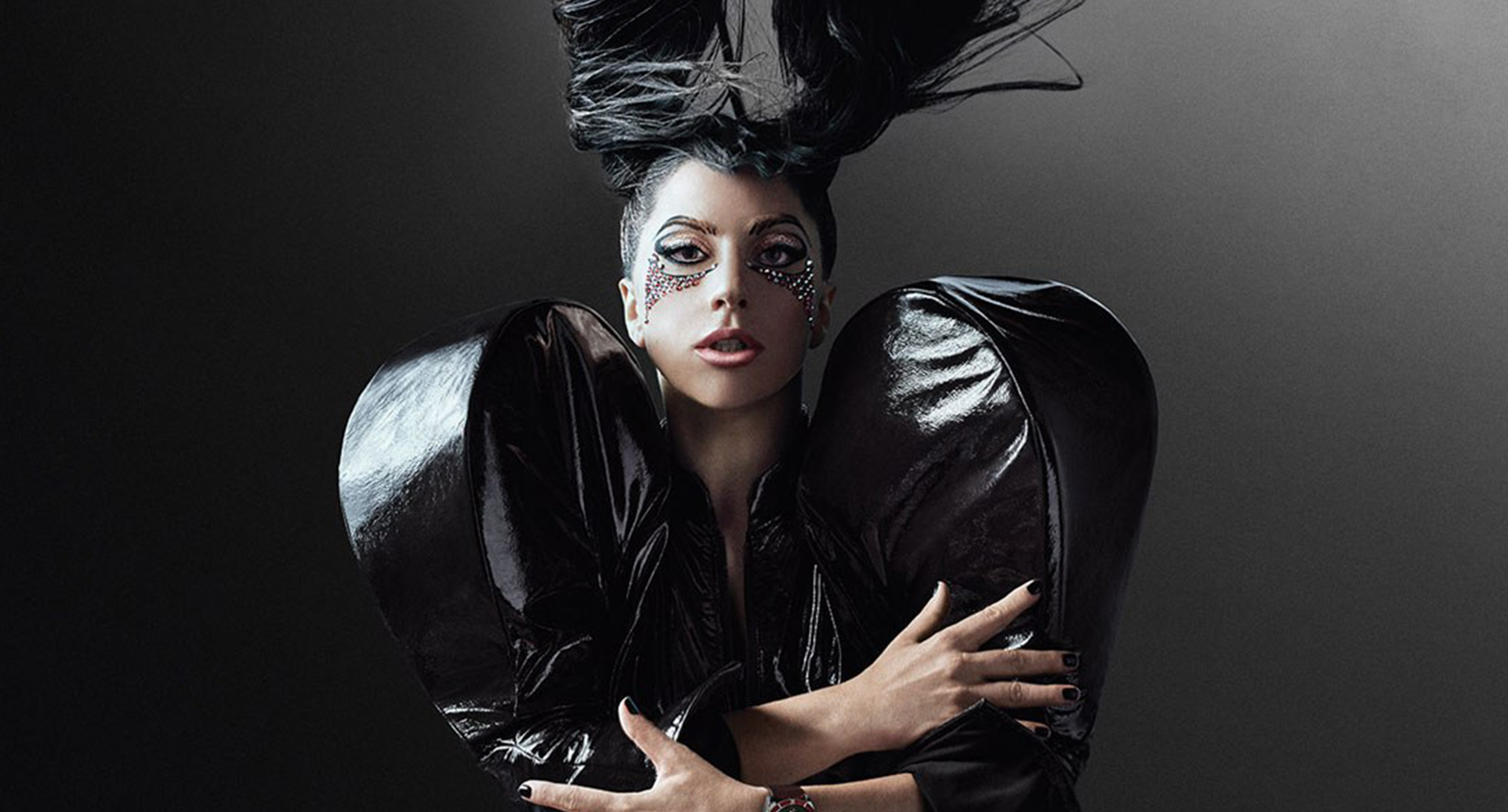 LADY GAGA’DAN YENİ MARKA ELÇİLİĞİ