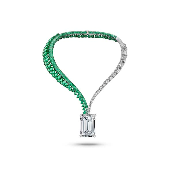 EŞSİZ BİR MÜCEVHERE DÖNÜŞÜM