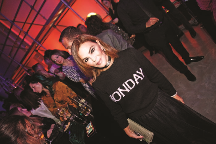 DERİN MERMERCİDEN MUHTEŞEM PARTİ