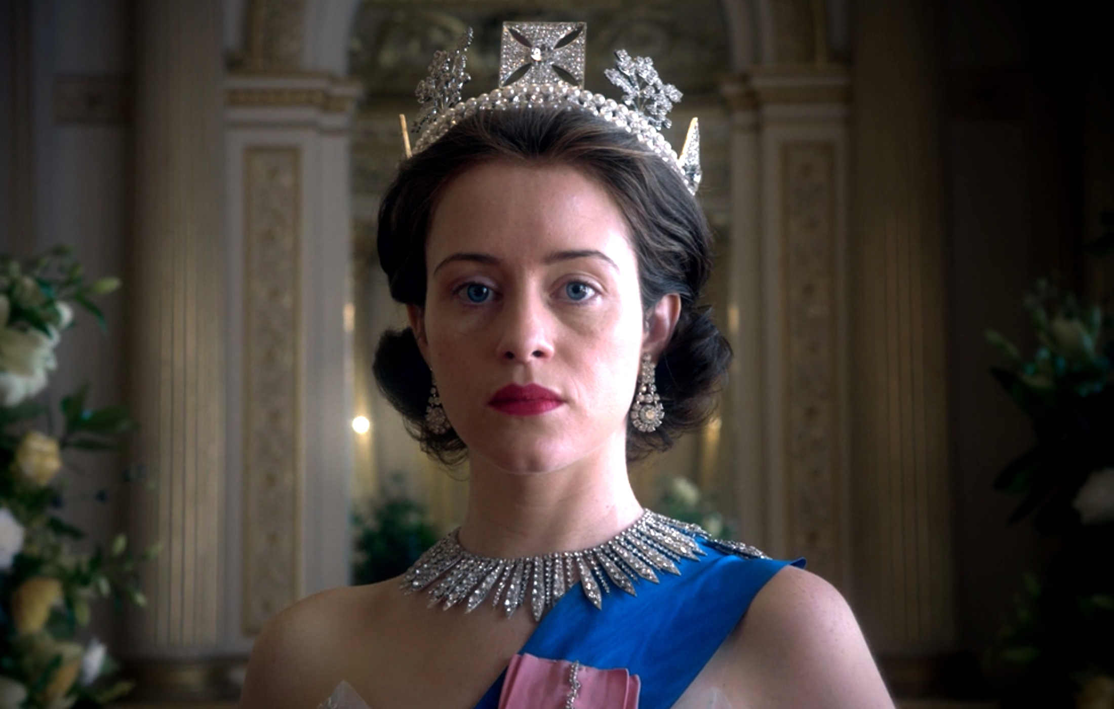 THE CROWN 2.SEZON FRAGMANI YAYINLANDI