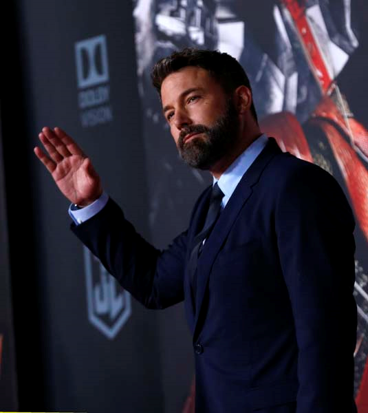 JUSTICE LEAGUE PREMİYERİ 