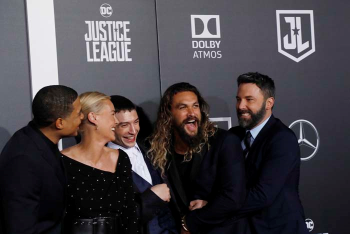 JUSTICE LEAGUE PREMİYERİ 