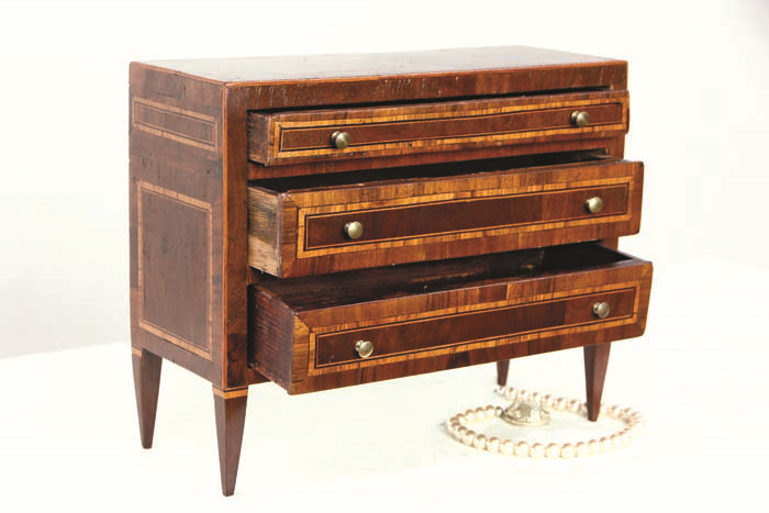 ŞEBNEM ÇAPANIN LÜKSLERİ