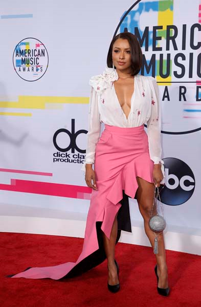 2017 AMERİKAN MÜZİK ÖDÜLLERİ KIRMIZI HALI