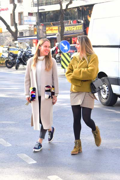 ALEM BEBEK CADDELERİNDE