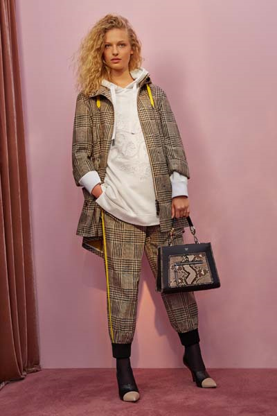 FENDI CRUISE 2018 RESORT KOLEKSİYONU