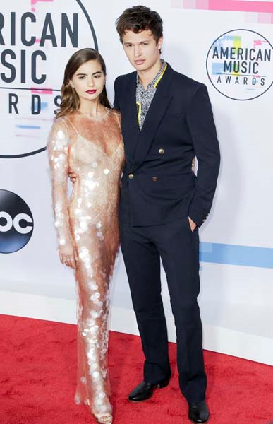 2017 AMERİKAN MÜZİK ÖDÜLLERİ KIRMIZI HALI