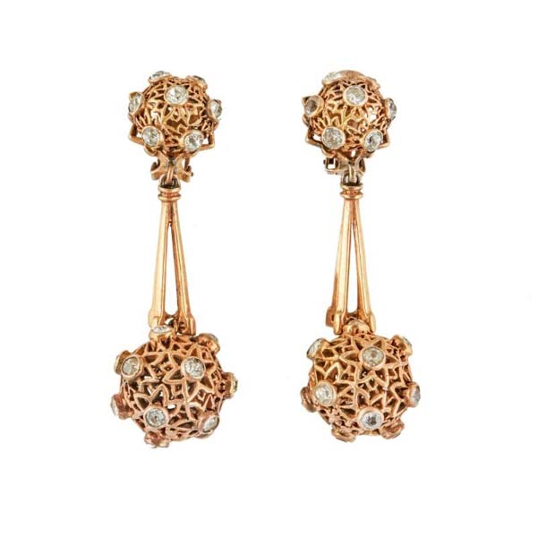 FİLMLERDEKİ MÜCEVHERLER SATILDI