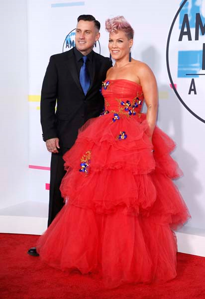 2017 AMERİKAN MÜZİK ÖDÜLLERİ KIRMIZI HALI