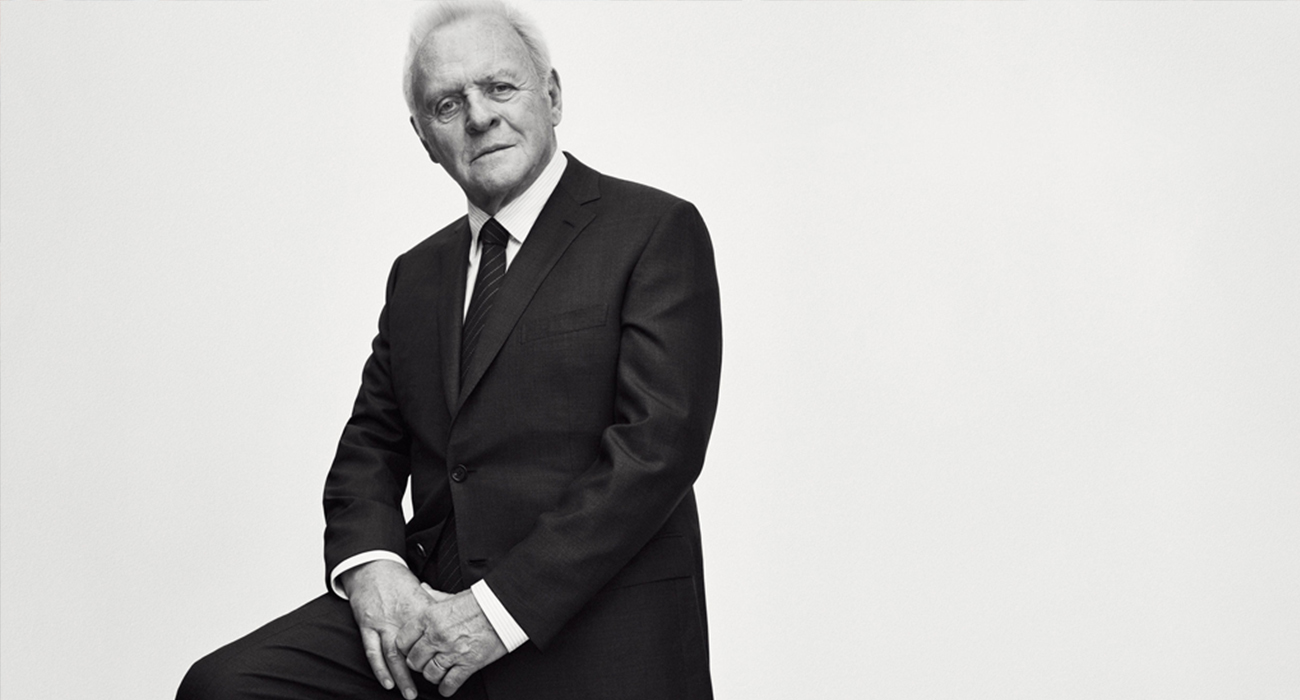 SÖR ANTHONY HOPKINS MODELLİĞE SOYUNDU
