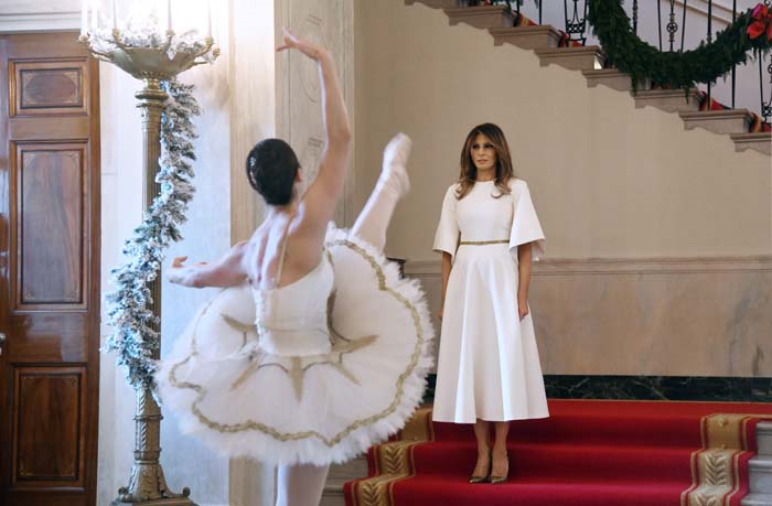  YILBAŞI HAZIRLIKLARINA MELANIA TRUMP ELİ DEĞDİ