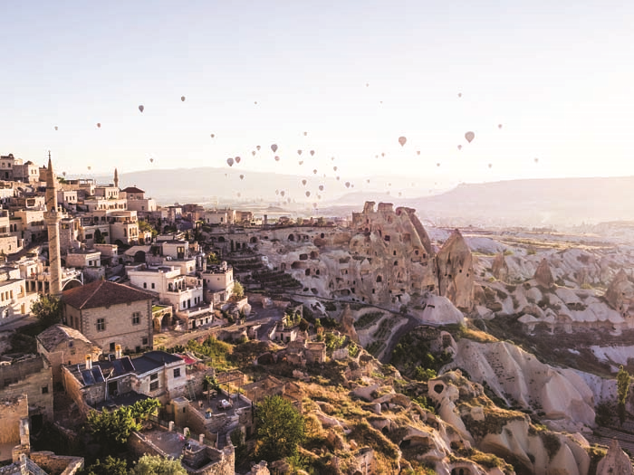 ARZU KAPROLÜN LÜKSLERİ