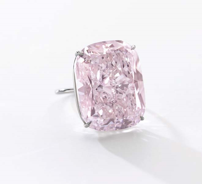 MÜCEVHER DEVLERİ BİR ARAYA GELİYOR