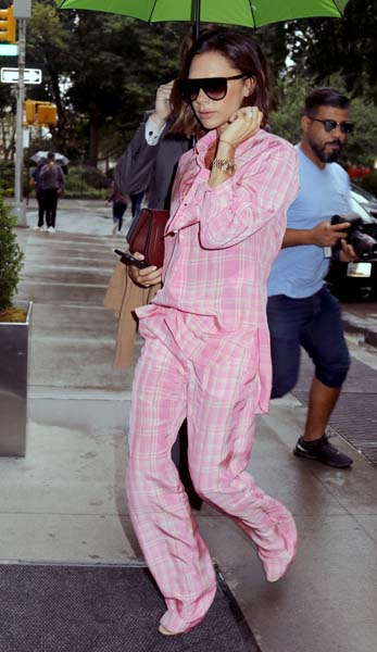 VICTORIA BECKHAM’IN DEĞERİ ARTIYOR