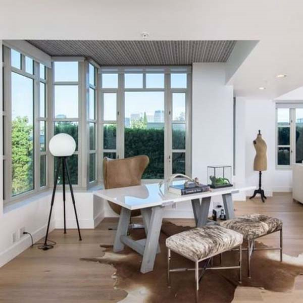 KENDALL JENNER EVİNE ALICI BULDU