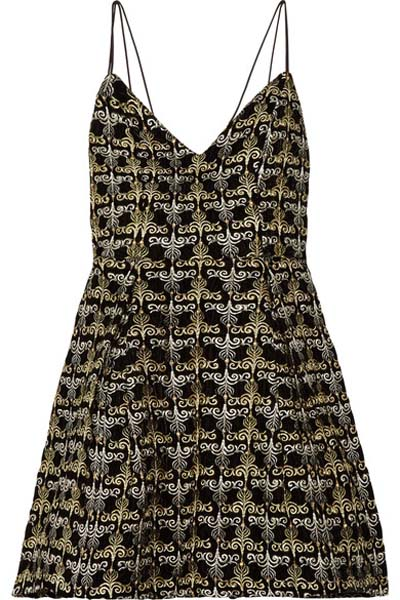 2017 YILBAŞI GECESİ İÇİN ELBİSE MODELLERİ