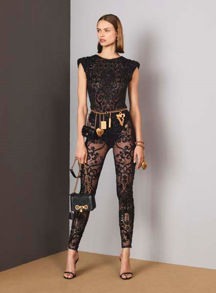 VERSACE PRE FALL 2018 KOLEKSİYONU