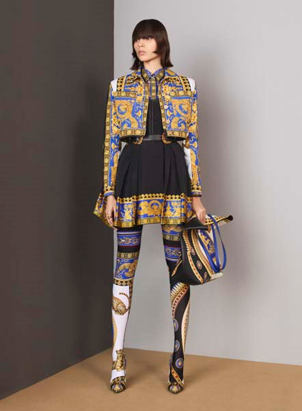 VERSACE PRE FALL 2018 KOLEKSİYONU