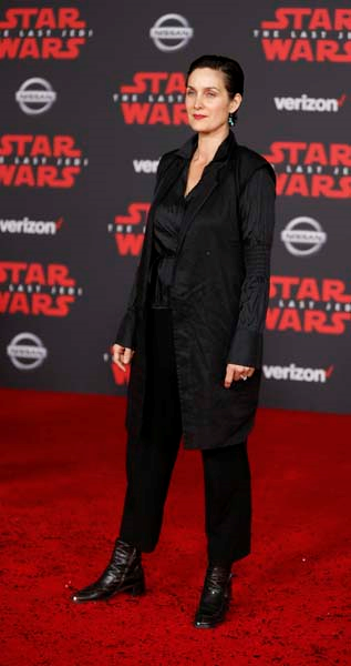 STAR WARS: LAST JEDI FİLMİNİN HOLLYWOODDA GALASI