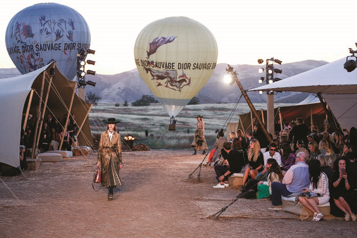 YILIN EN İLGİ ÇEKİCİ MODA ŞOVLARI