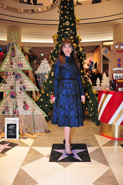 DEMET SABANCI GALERIES LAFAYETTEDE YENİ YILI KUTLADI