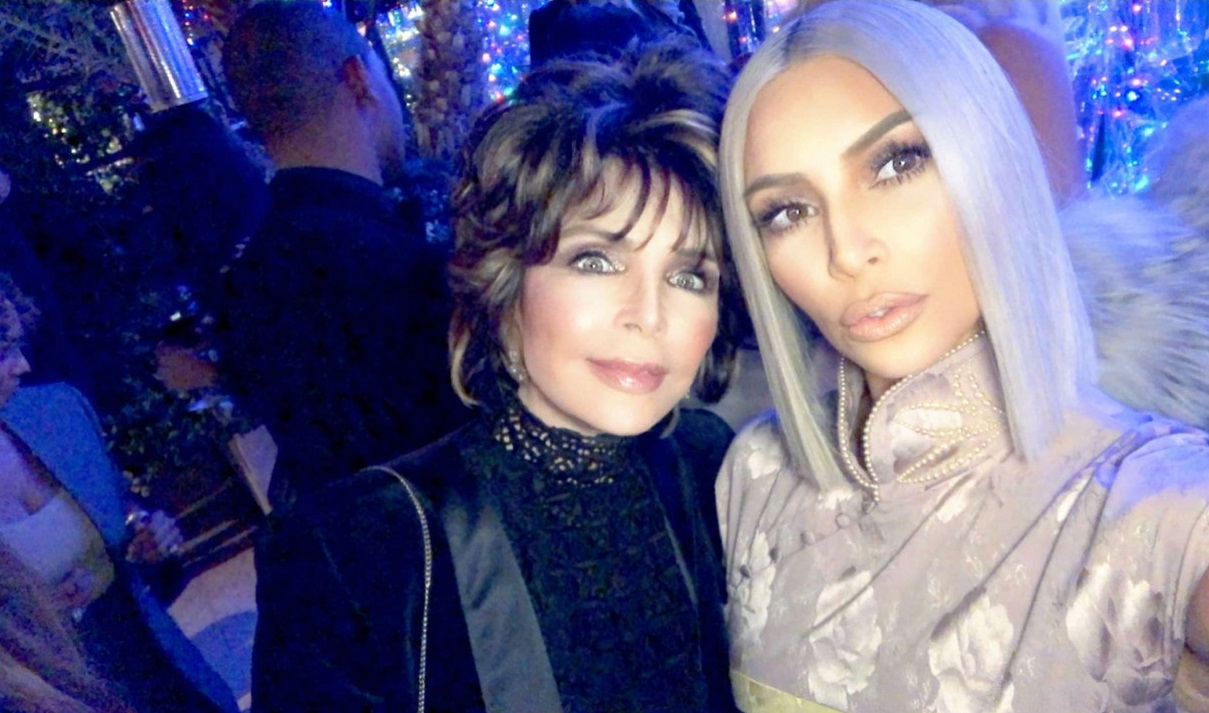 KARDASHIANLARIN YILBAŞI PARTİSİ